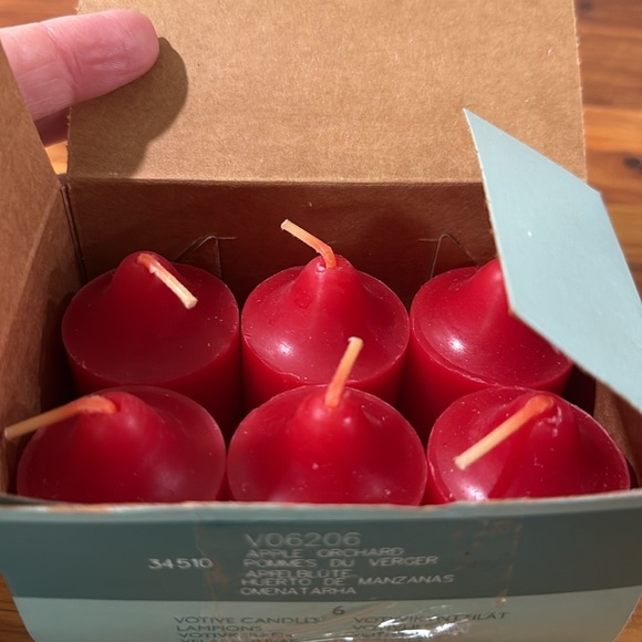 PartyLite Quad Prism Lead Crystal Candle Holder w/ Apple Orchard Votives - Picture 5 of 6